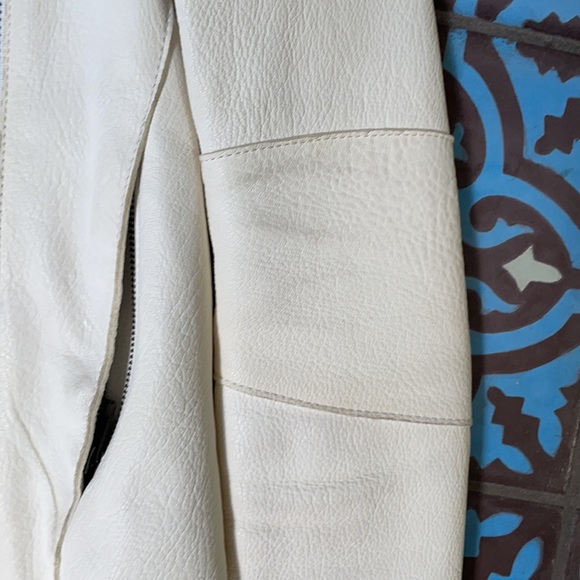 Leather Moto jacket - Picture 3 of 11